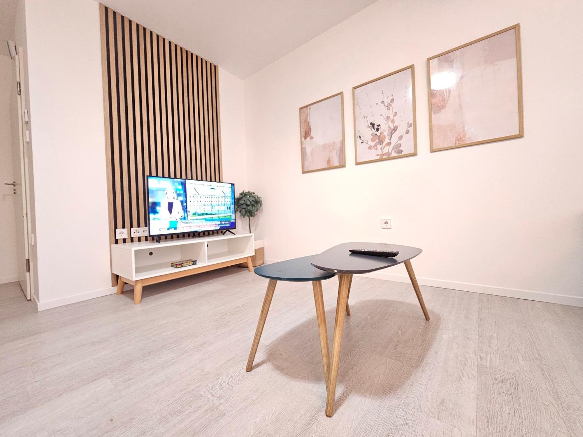 Jireh Home - Modern, Barrierearm, Klinikumsnah ميندين المظهر الخارجي الصورة