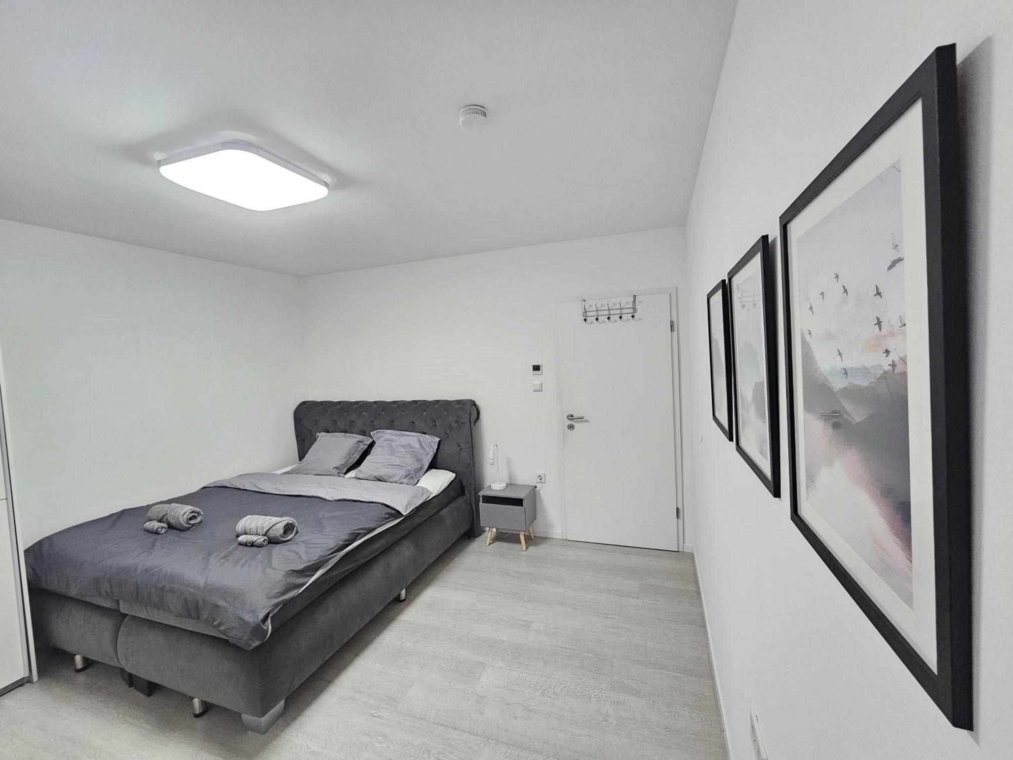 Jireh Home - Modern, Barrierearm, Klinikumsnah ميندين المظهر الخارجي الصورة